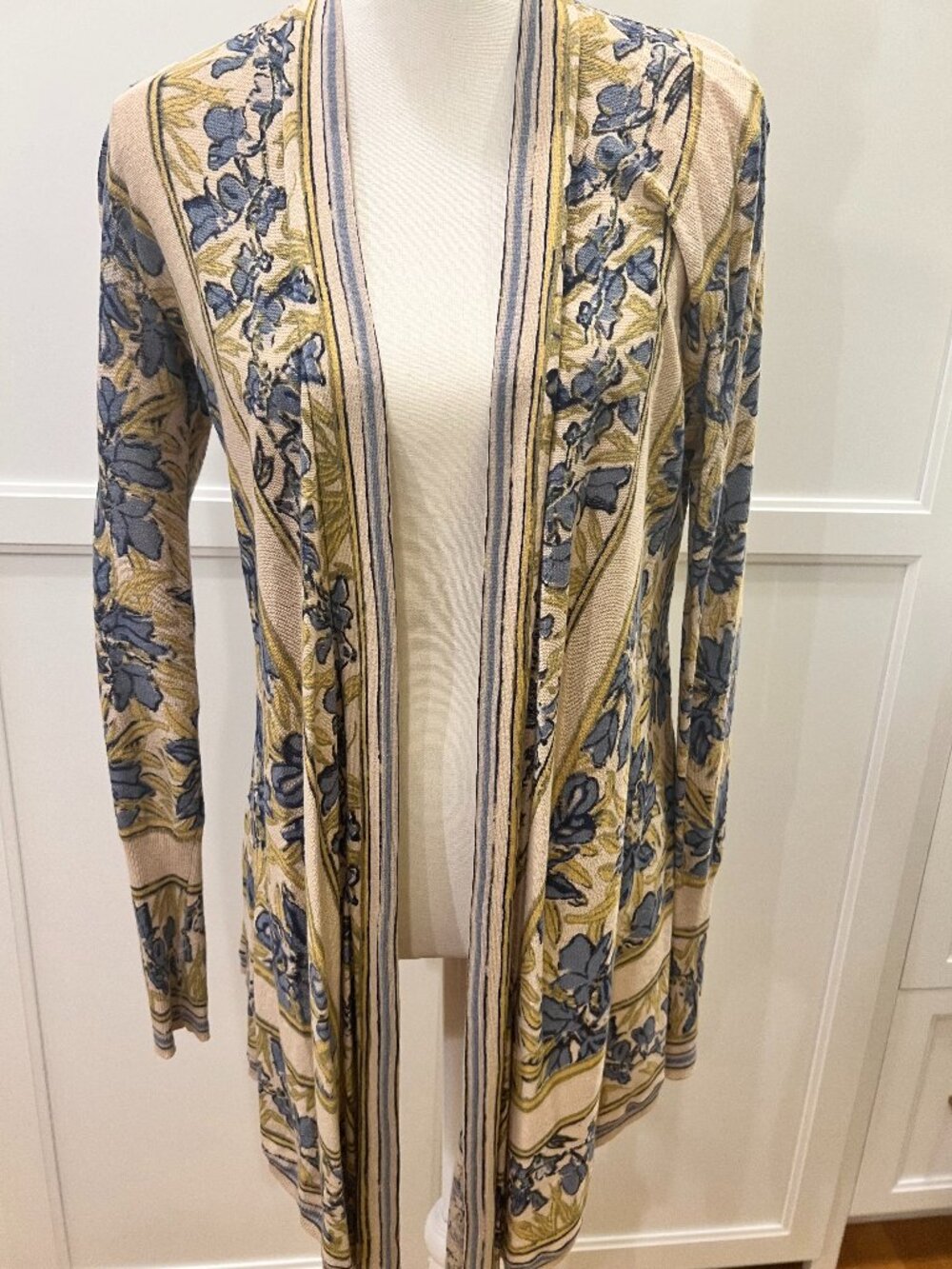 Guinevere Linen Cotton Blend Blue Floral Long Sleeve Cardigan
